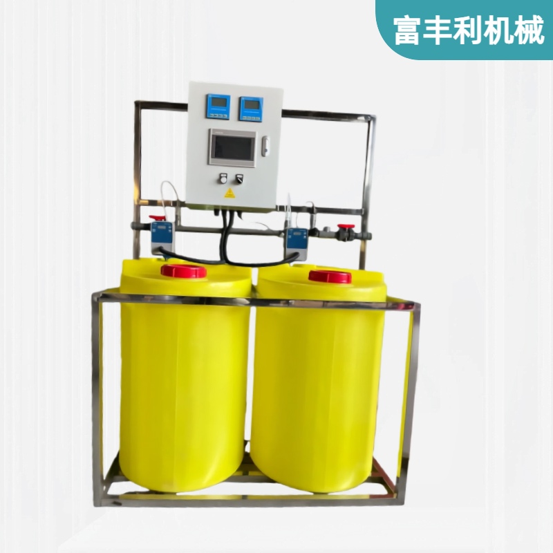 全自动加药装置1