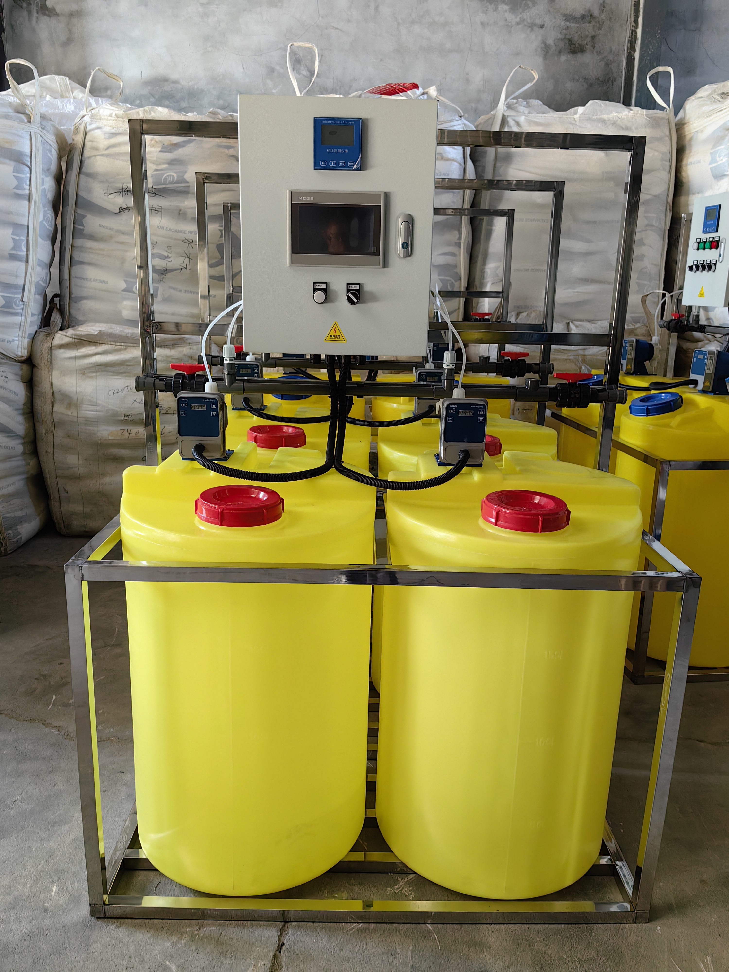 全自动加药设备原理及控制